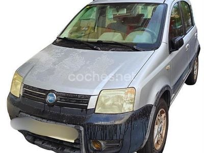 Gris / plata Usado 2006 Fiat Panda 4x4 Climbing Utilitario | 3500 €