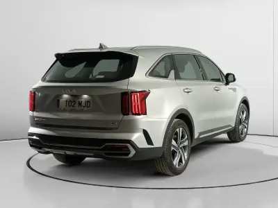 Usado Kia Sorento 265 CV (194 kW) 2023 Gris SUV
