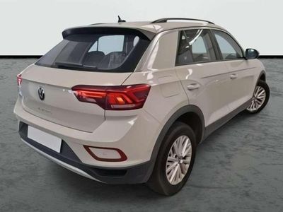 Usado VW T-Roc 110 CV (80 kW) 2023 Gris SUV