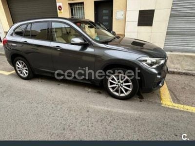 Usado BMW X1 Comfort Edition 150 CV (110 kW) 2017 Negro SUV