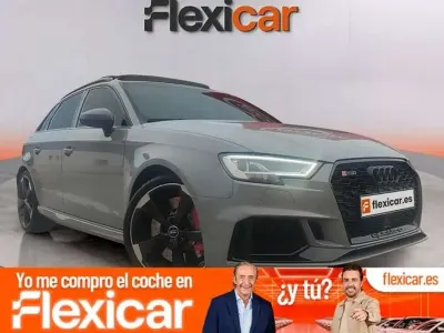 Usado Audi RS3 Sportback 400 CV (294 kW) 2018 Gris Utilitario