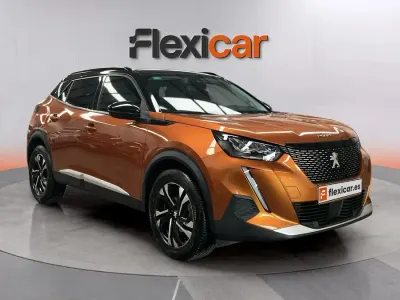 Usado Peugeot 2008 Allure 101 CV (74 kW) 2020 Naranja SUV