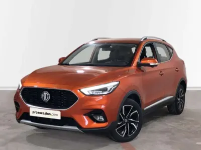 Usado MG ZS Luxury 106 CV (77 kW) 2023 Naranja SUV