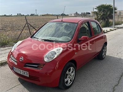 Usado Nissan Micra Visia 65 CV (47 kW) 2005 Rojo Berlina