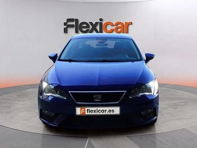 Usado Seat Leon Style 130 CV (95 kW) 2019 Azul Berlina