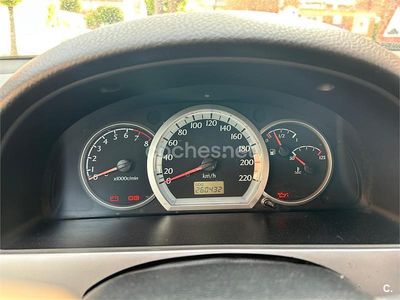 Usado Chevrolet Nubira SX 103 HP (75 kW) 2004 Cinzento Carrinha