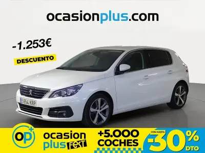 Usado Peugeot 308 Allure 130 CV (95 kW) 2018 Blanco