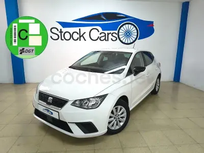 Usado Seat Ibiza Style 75 CV (55 kW) 2017 Blanco Berlina
