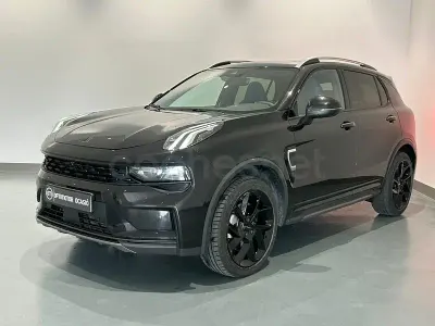 Usado Lynk & Co 01 261 CV (191 kW) 2023 Negro SUV
