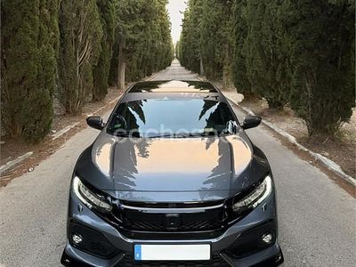 Gris / plata Usado 2019 Honda Civic Prestige Berlina | 26.500 € (Un poco caro)