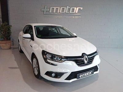 Usado Renault Mégane IV Business 115 CV (84 kW) 2019 Blanco Berlina