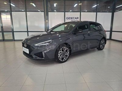 Usado Hyundai i30 N Line 96 CV (70 kW) 2025 Gris / plata Berlina