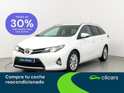 Blanco Usado 2014 Toyota Auris Touring Sports Active Familiar | 10.990 €