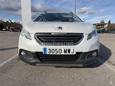 Blanco Usado 2016 Peugeot 2008 Allure SUV | 9400 € (Precio justo)