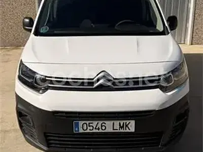 Usado Citroën e-Berlingo Live 102 CV (75 kW) 2021 Blanco Monovolumen
