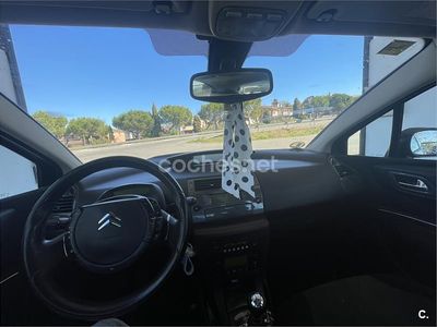 Usado Citroën C4 Exclusive 138 CV (101 kW) 2006 Negro Berlina