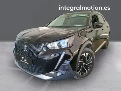 Usado Peugeot 2008 Allure 130 CV (95 kW) 2022 Negro SUV