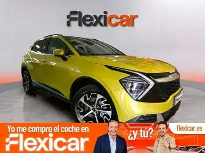 Usado Kia Sportage 230 CV (169 kW) 2022 Amarillo SUV