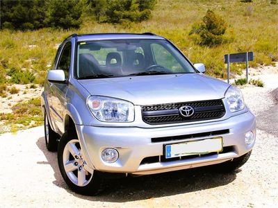 Usado Toyota RAV4 Sol 150 CV (110 kW) 2004 Gris / plata SUV