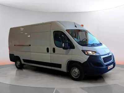 Usado Peugeot Boxer 140 CV (102 kW) 2024 Blanco Van