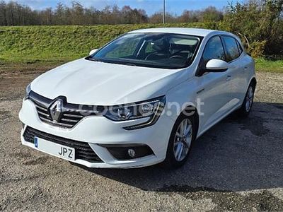 Usado Renault Mégane IV Zen 110 CV (80 kW) 2016 Blanco Berlina