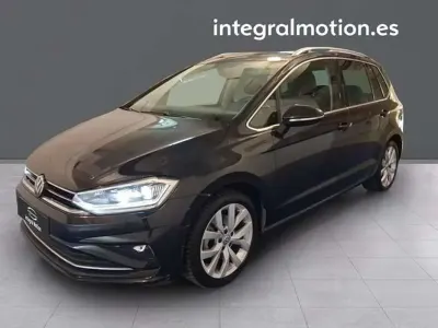 Usado VW Golf VII Sport 150 CV (110 kW) 2018 Negro Utilitario