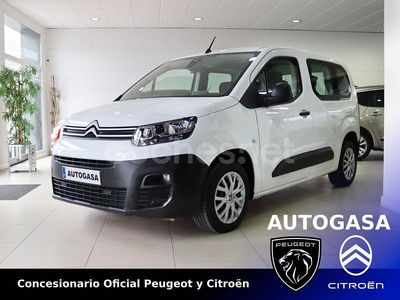 Usado Citroën Berlingo Feel 102 CV (75 kW) 2022 Blanco Monovolumen