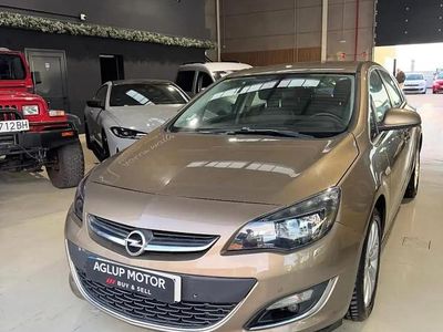 Brugt Opel Astra Excellence 140 HK (102 kW) 2014 Brun
