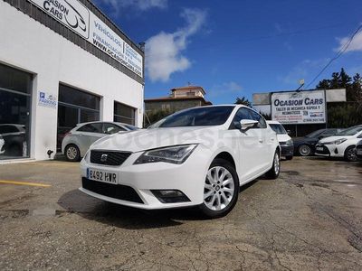 Usado Seat Leon Style 150 CV (110 kW) 2014 Blanco Berlina