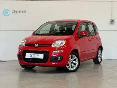 Usado Fiat Panda 71 CV (52 kW) 2020 Rojo Utilitario