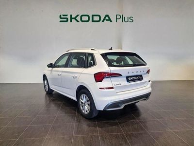 Usado Skoda Kamiq Ambition 110 HP (80 kW) 2023 Branco SUV