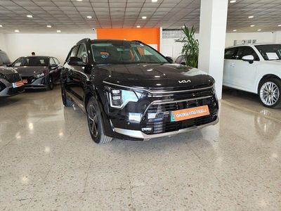Usado Kia Niro 138 CV (101 kW) 2025 Negro SUV