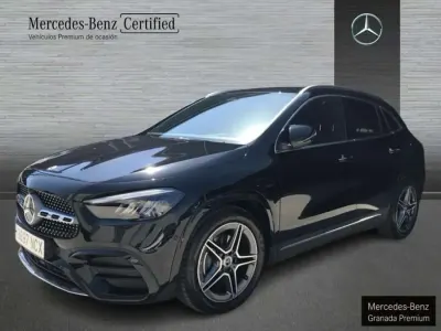 Usado Mercedes GLA200 150 CV (110 kW) 2025 Negro SUV
