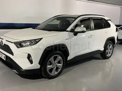 Usado Toyota RAV4 Hybrid Advance 218 CV (160 kW) 2021 Blanco SUV