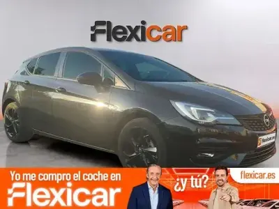 Usado Opel Astra Ultimate 145 CV (106 kW) 2021 Negro