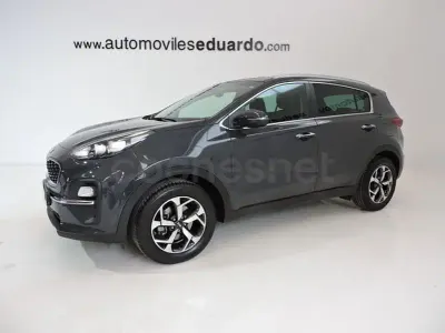 Usado Kia Sportage 136 CV (100 kW) 2020 Gris / plata SUV