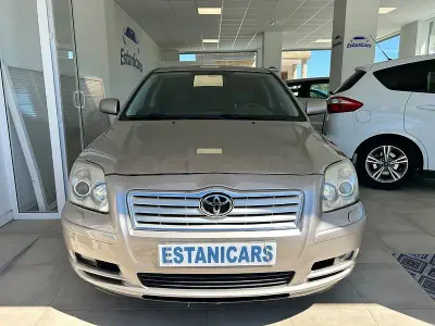 Usado Toyota Avensis
