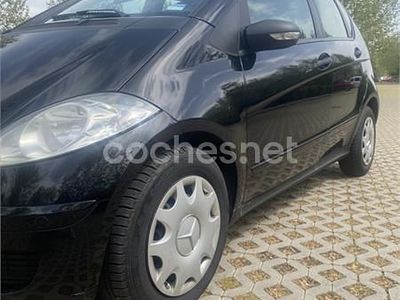 Usado Mercedes A180 Classic 109 CV (80 kW) 2007 Negro Berlina