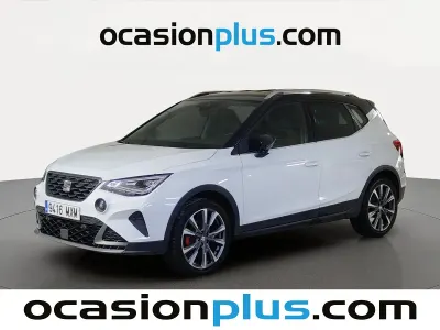 Usado Seat Arona FR 150 CV (110 kW) 2024 Blanco SUV