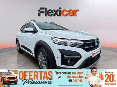 Usado Dacia Sandero Comfort 91 CV (66 kW) 2022 Blanco