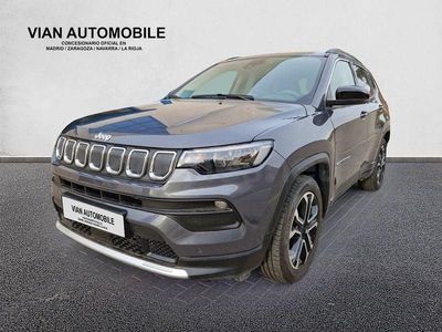 Usado Jeep Compass Limited 130 CV (95 kW) 2022 Gris / plata SUV