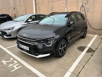 Gris Usado 2022 Kia Niro SUV | 21.690 € (Precio justo)