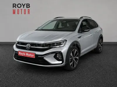 Usado VW Taigo R-line 110 CV (80 kW) 2022 Gris / plata SUV
