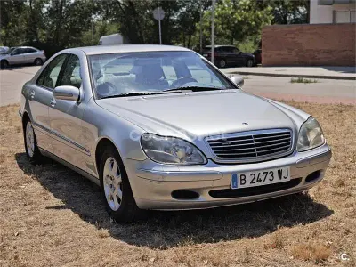 Usado Mercedes S320 224 CV (164 kW) 2000 Gris / plata Berlina