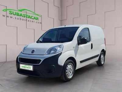 Używany Fiat Fiorino 80 KM (58 kW) 2020 Biały Minivan