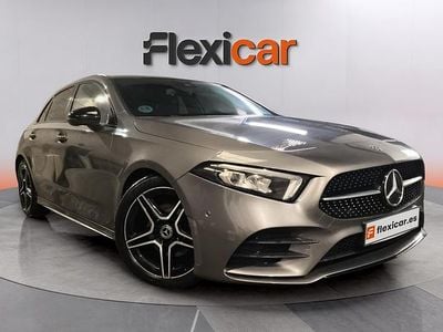 Usado Mercedes A200 150 CV (110 kW) 2019 Gris Berlina