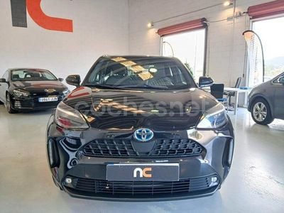 Negro Usado 2022 Toyota Yaris Cross Active SUV | 21.900 € (Precio justo)