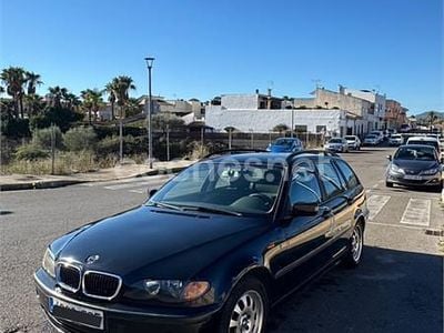 Negro Usado 2003 BMW 320 Familiar | 2800 € (Buen precio)