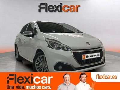 Usado Peugeot 208 Allure 110 CV (80 kW) 2018 Blanco Utilitario