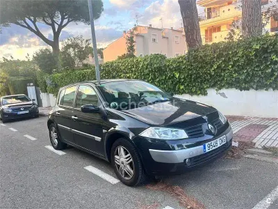 Begagnad Renault Mégane Expression 115 HK (84 kW) 2005 Svart Sedan